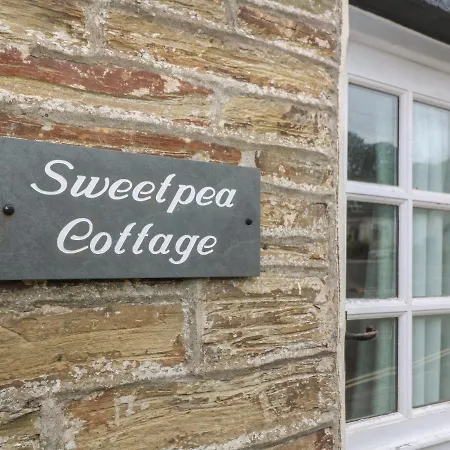 Holiday home Sweetpea